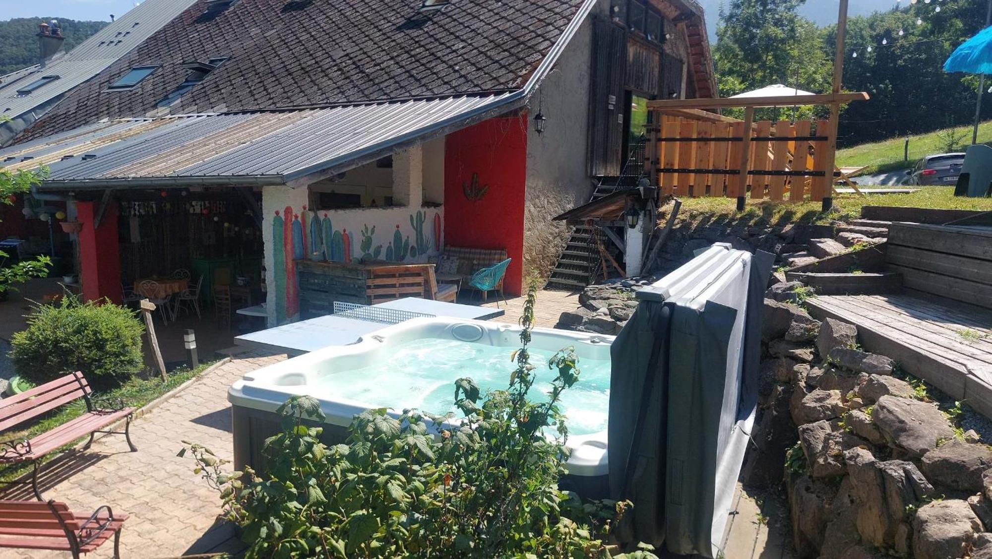 Yourtes Olachat Proche Annecy Faverges Exteriér fotografie